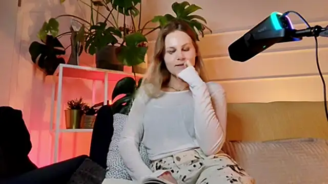 sweeeeetangell online show from 06/01/26, 05:36