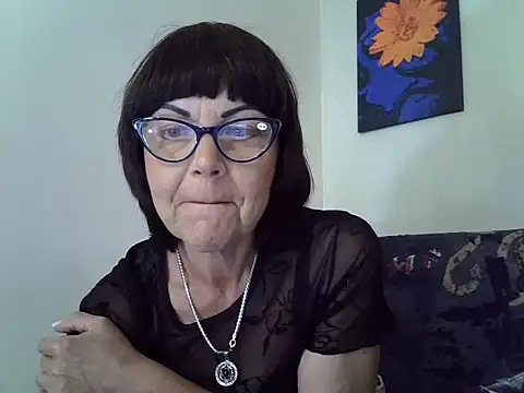 Snapshot of Marys3773 chatting on 06/12/26, 10:25 Marys3773 online show from 06/12/26, 10:25