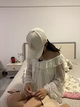 momo-wu online show from 05/30/26, 05:21