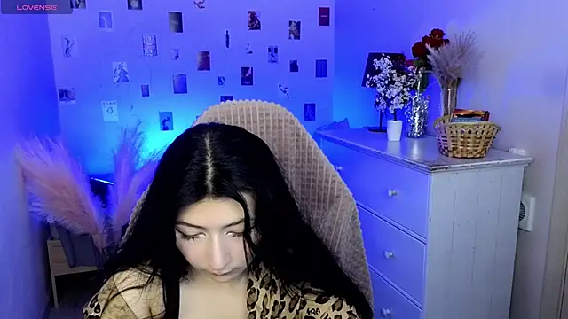 Vanessa LimX online show from 06/28/26, 12:33