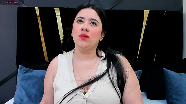 maite graay online show from 06/11/26, 12:03
