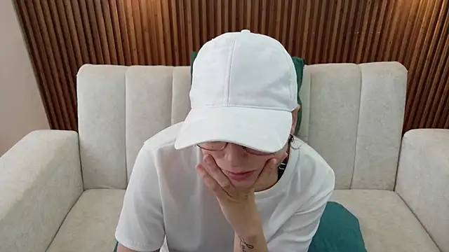 feelena mysoull online show from 06/24/26, 12:48