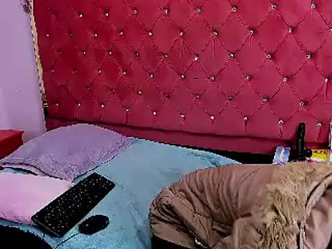 Snapshot of Bunny_Foxx_ chatting on 05/27/26, 02:52 Bunny Foxx online show from 05/27/26, 02:52