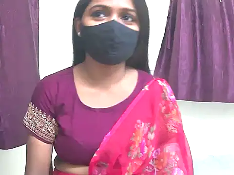 Queen Priti online show from 06/01/26, 11:56