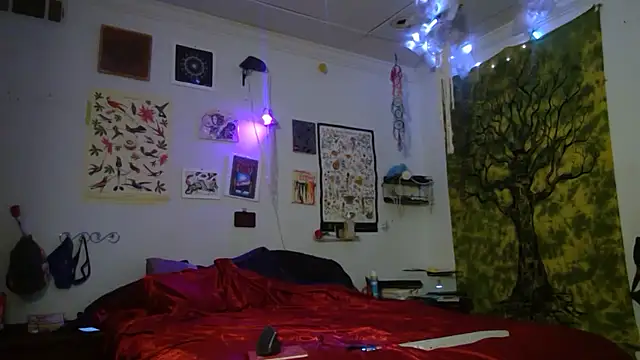 Neon Muse online show from 06/10/26, 02:45