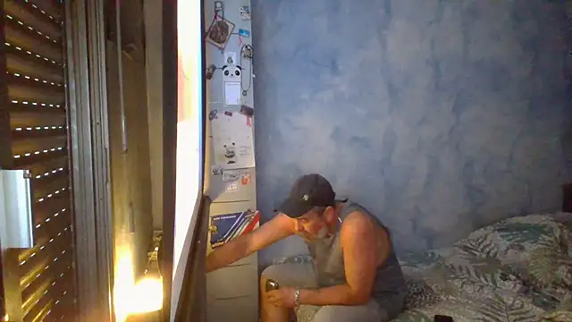 Snapshot of panda_06200 chatting on 06/08/26, 07:14 panda 06200 online show from 06/08/26, 07:14