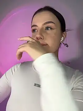 QueenL0la online show from 05/30/26, 03:53