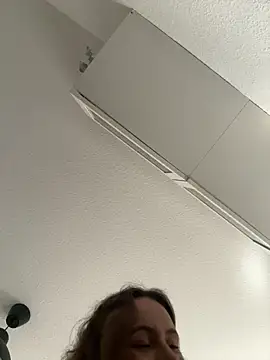 Cherry-Bean online show from 06/21/26, 05:15