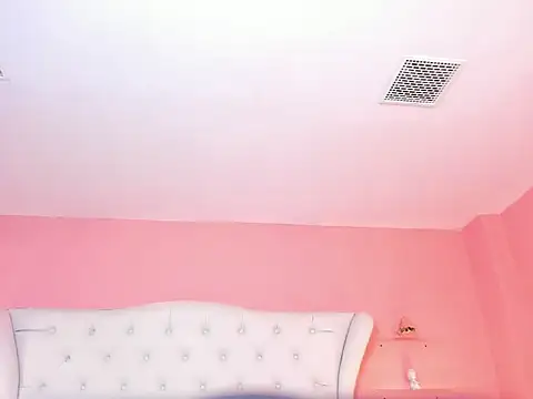 Miss serena online show from 06/17/26, 02:51