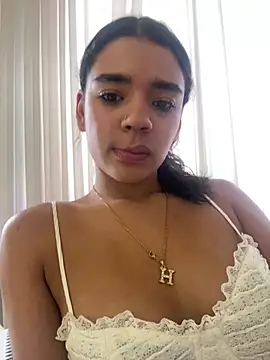 mia  gomex online show from 07/18/26, 07:17