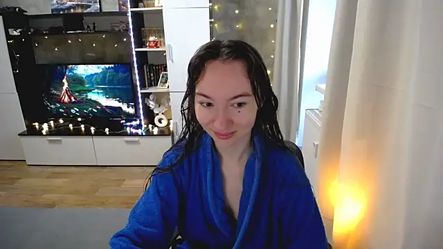 Maryana Ro online show from 03/16/26, 02:43