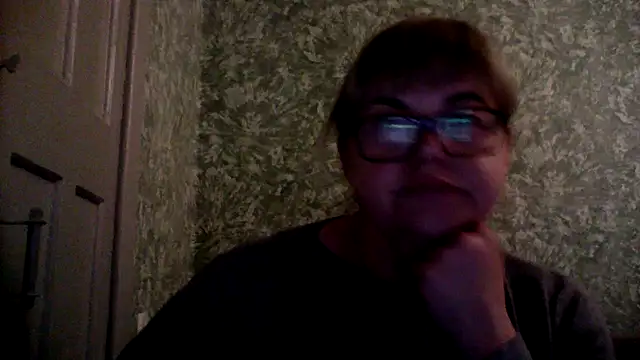 Empress211 online show from 05/30/26, 06:16