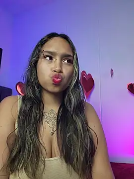 Evangeline Salas online show from 07/11/26, 11:17