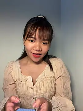 Snapshot of Ari_baby9 chatting on 07/10/26, 02:16 Ari baby9 online show from 07/10/26, 02:16