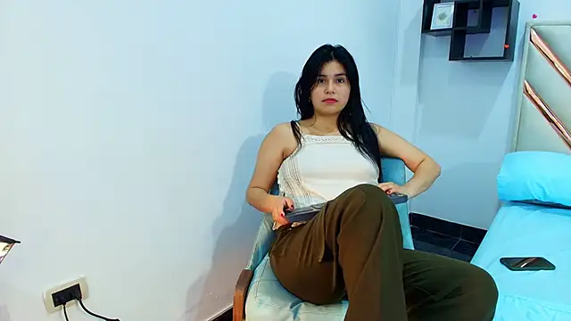 Snapshot of Kan_Rousse chatting on 06/29/26, 03:24 Kan Rousse online show from 06/29/26, 03:24