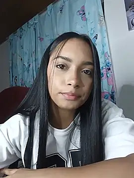 xcleila online show from 07/18/26, 12:37