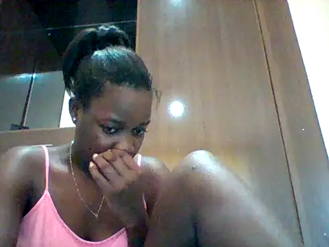 Snapshot of zainaxxxxx chatting on 06/13/26, 10:46 zainaxxxxx online show from 06/13/26, 10:46