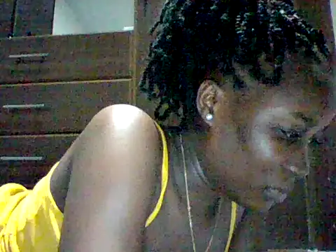 Snapshot of zainaxxxxx chatting on 06/26/26, 11:09 zainaxxxxx online show from 06/26/26, 11:09