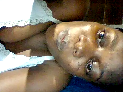 Snapshot of zainaxxxxx chatting on 06/29/26, 10:32 zainaxxxxx online show from 06/29/26, 10:32