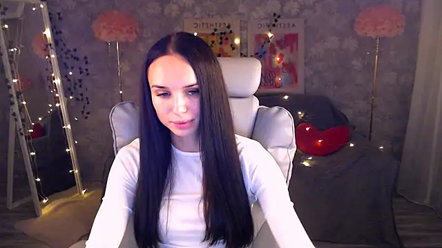 NicoleMerz online show from 06/30/26, 05:25