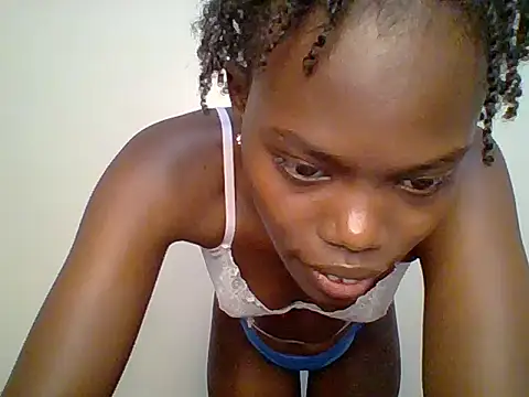 Snapshot of Sweet_quincy chatting on 06/16/26, 09:50 Sweet quincy online show from 06/16/26, 09:50