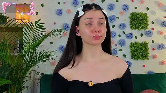justmeavery online show from 06/15/26, 01:08