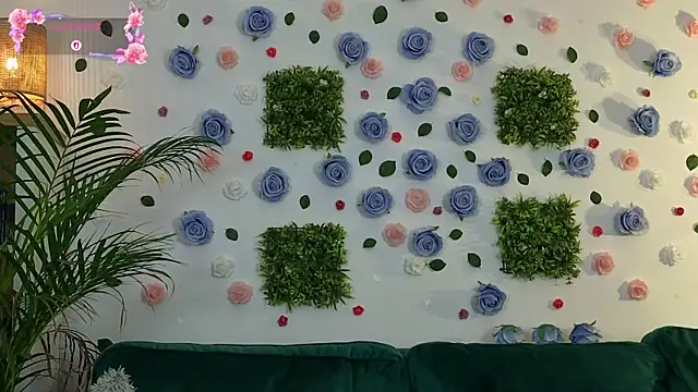 justmeavery online show from 06/18/26, 01:28