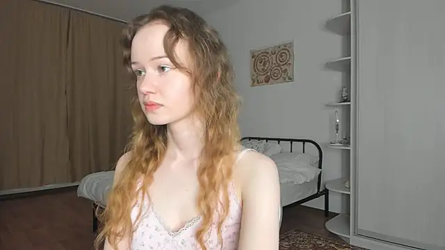 babymolly2 online show from 06/15/26, 06:43