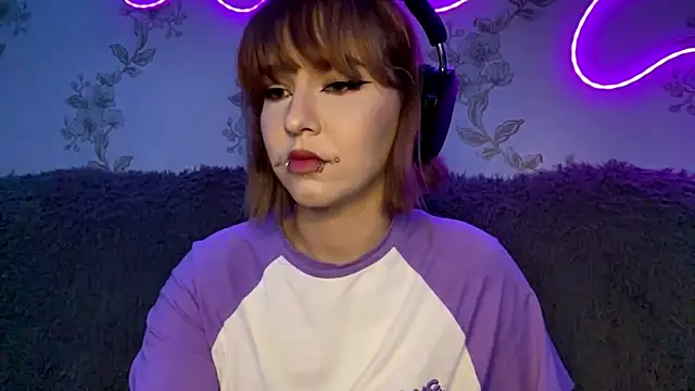 OIayOIayQueen online show from 05/30/26, 04:15