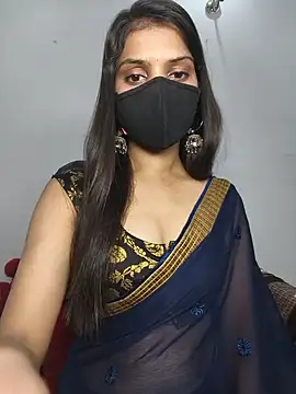 Sensual-bella online show from 06/07/26, 05:44