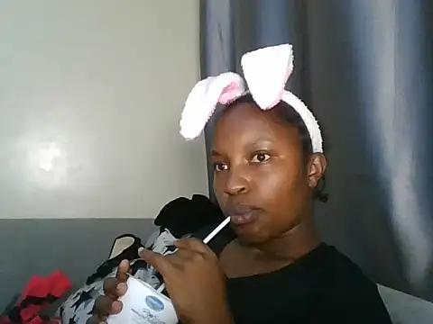 Suger whisper online show from 07/24/26, 04:38