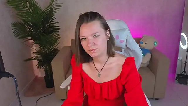 Snapshot of kira_hatti chatting on 07/01/26, 08:38 kira hatti online show from 07/01/26, 08:38