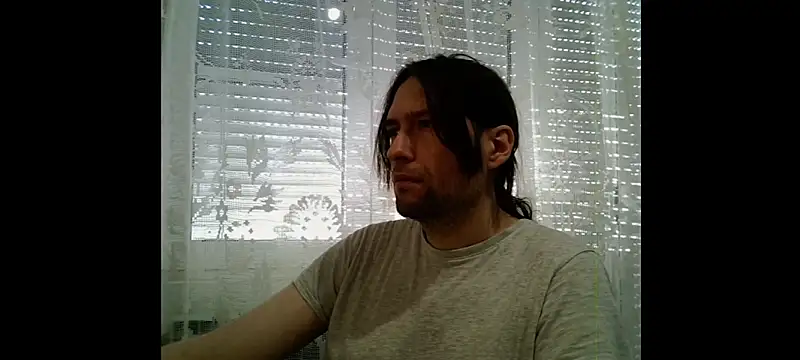 Snapshot of khufu989 chatting on 06/04/26, 05:08 khufu989 online show from 06/04/26, 05:08