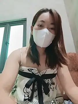 Snapshot of -Trinina- chatting on 06/30/26, 04:57 -Trinina- online show from 06/30/26, 04:57
