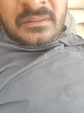 Snapshot of MSD1999AKASH chatting on 06/14/26, 06:15 MSD1999AKASH online show from 06/14/26, 06:15