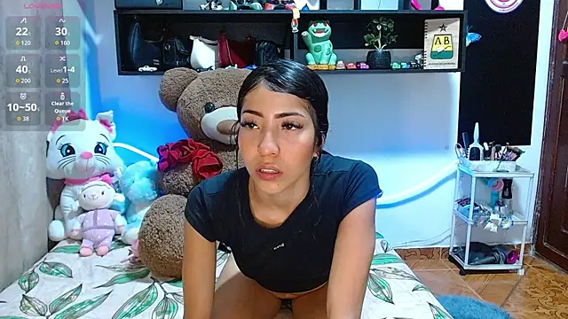 Laila bunny online show from 06/02/26, 04:03
