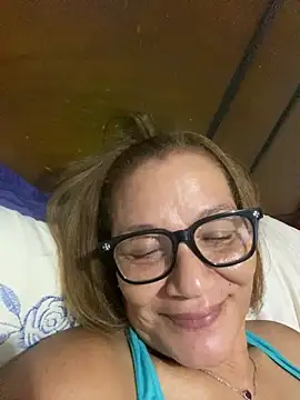 rosanna78322 online show from 06/17/26, 08:43