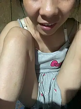 Snapshot of bi_kute9x chatting on 06/19/26, 02:21 bi kute9x online show from 06/19/26, 02:21