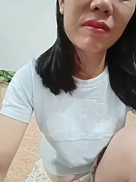 Snapshot of -Maya-a chatting on 07/02/26, 07:20 -Maya-a online show from 07/02/26, 07:20