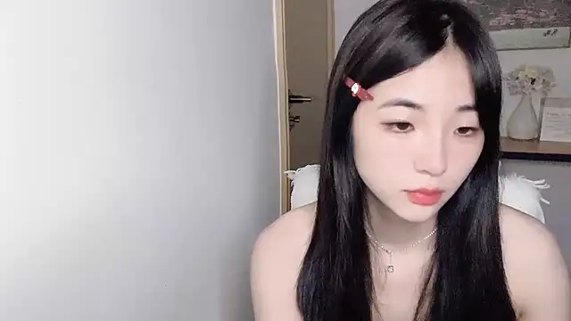 Louise-3 online show from 07/06/26, 10:23