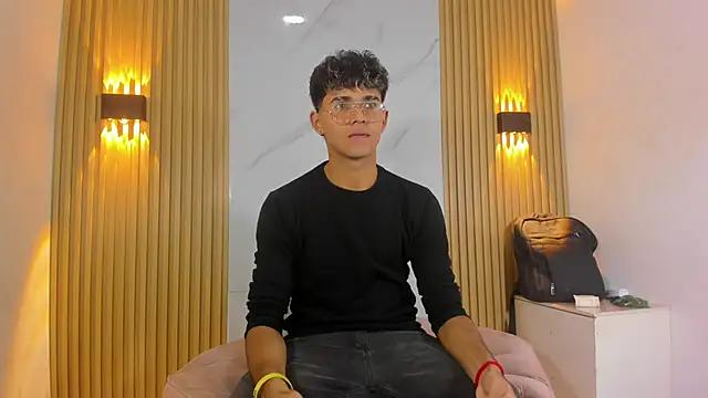 im silco online show from 05/30/26, 07:33