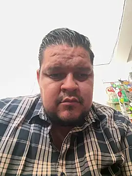 Snapshot of fercho25rv chatting on 07/15/26, 06:35 fercho25rv online show from 07/15/26, 06:35