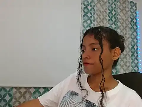 Snapshot of Isabellacarson chatting on 06/17/26, 05:58 Isabellacarson online show from 06/17/26, 05:58