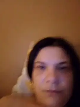 OniOnaCristal online show from 06/01/26, 07:26