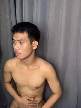 Snapshot of Asianboy_2000 chatting on 07/03/26, 04:41 Asianboy 2000 online show from 07/03/26, 04:41
