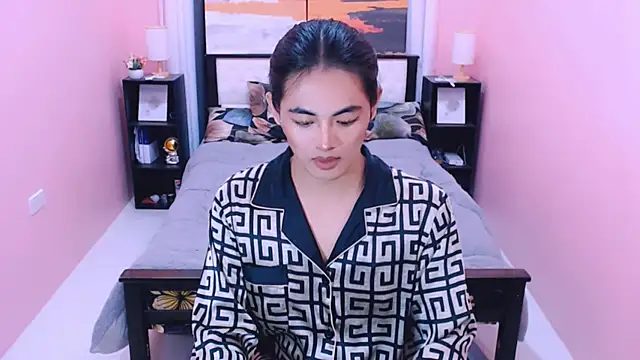 MiamoreAmara69 online show from 06/21/26, 07:49