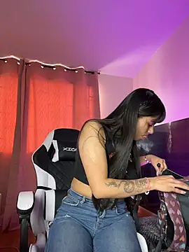 Candy ec online show from 07/07/26, 05:28