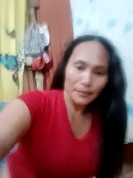 Snapshot of Queenslay chatting on 06/26/26, 02:27 Queenslay online show from 06/26/26, 02:27