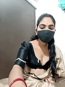 Snapshot of savita97567 chatting on 07/02/26, 05:02 savita97567 online show from 07/02/26, 05:02