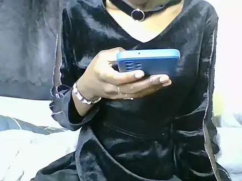 flirtycharm20 online show from 06/02/26, 03:14